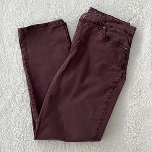 Gloria Vanderbilt Amanda Jeans Washed Rose Color Size: 16